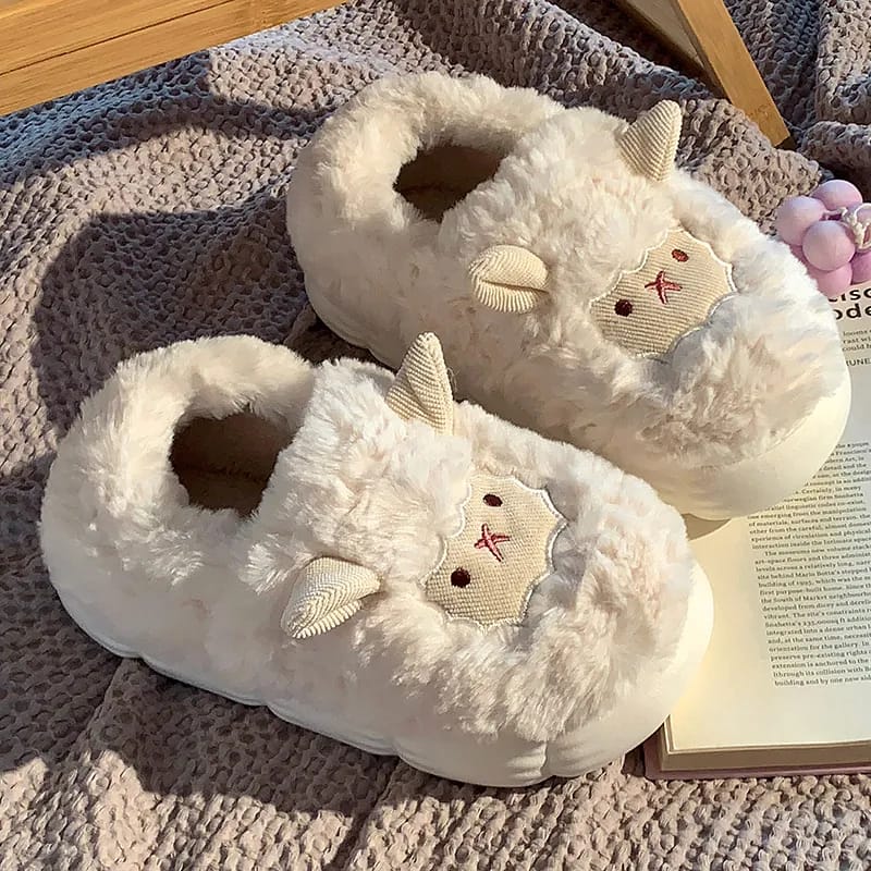 Cute little cotton slippers ladies autumn and winter 2025 new bag heel moon shoes non-slip fluffy slipper ins